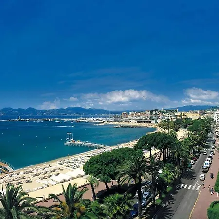 Spacious 2 Bedrooms Near Center * Cannes